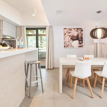 Vila Bellevue Plava Laguna *