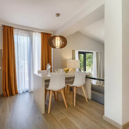 Bellevue Plava Laguna Vila *