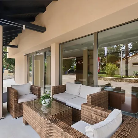 Bellevue Plava Laguna Villa